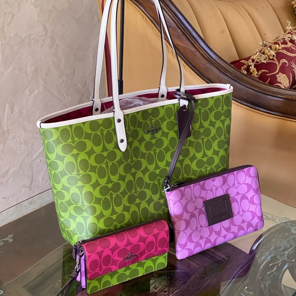 NWT Coach Colorblock Tote&wristlet&wallet - Picture 2 of 16